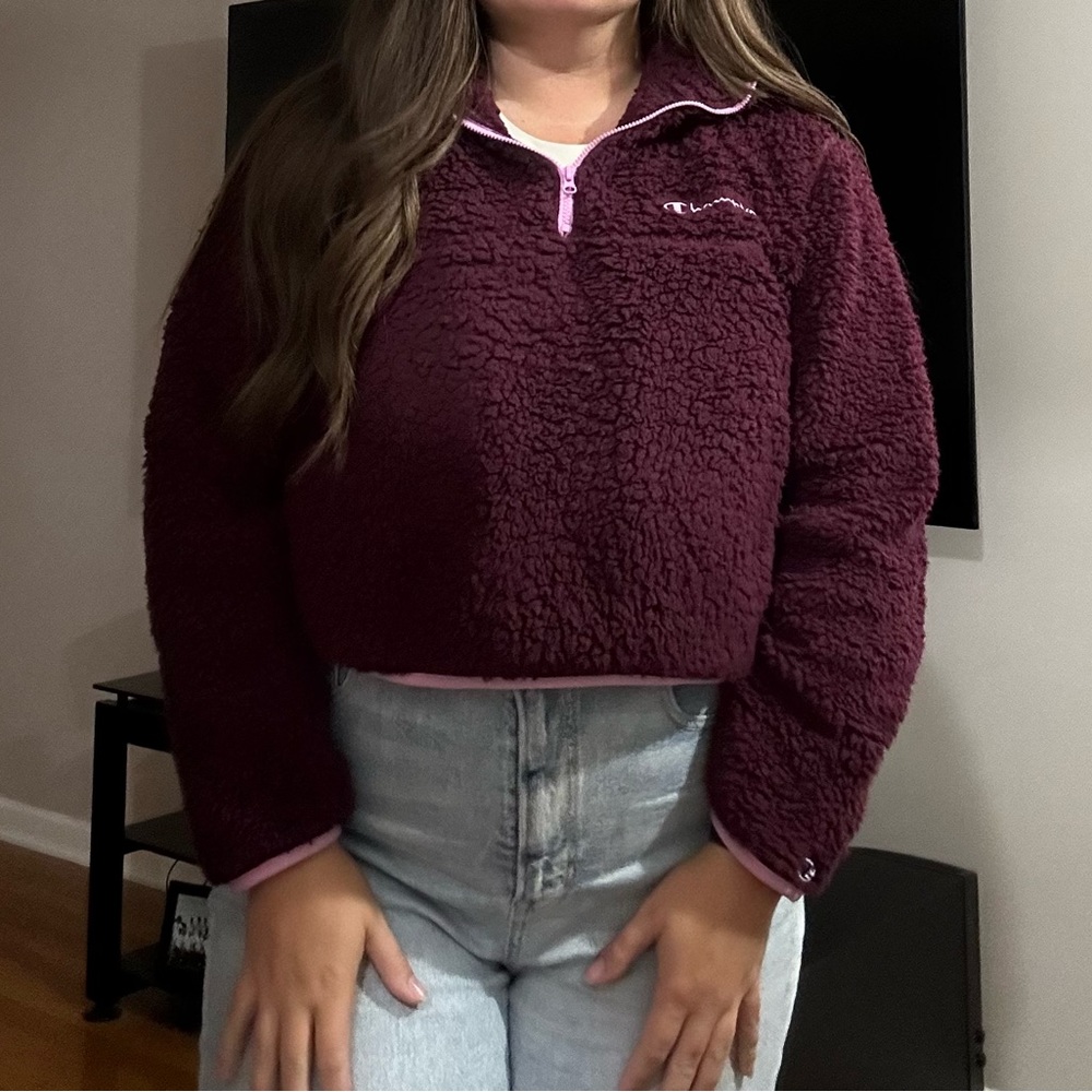 Champion cropped quarter zip Sherpa plum